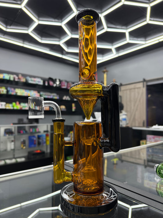 Black honey bee water pipe